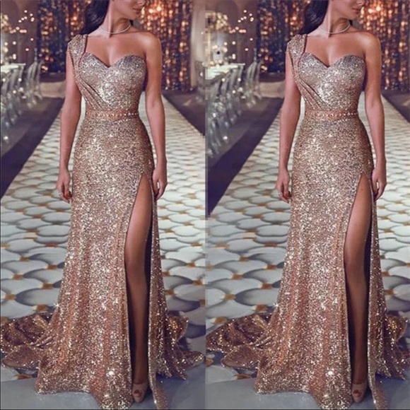 FBL Dresses & Skirts - Gold glitter high slit gown